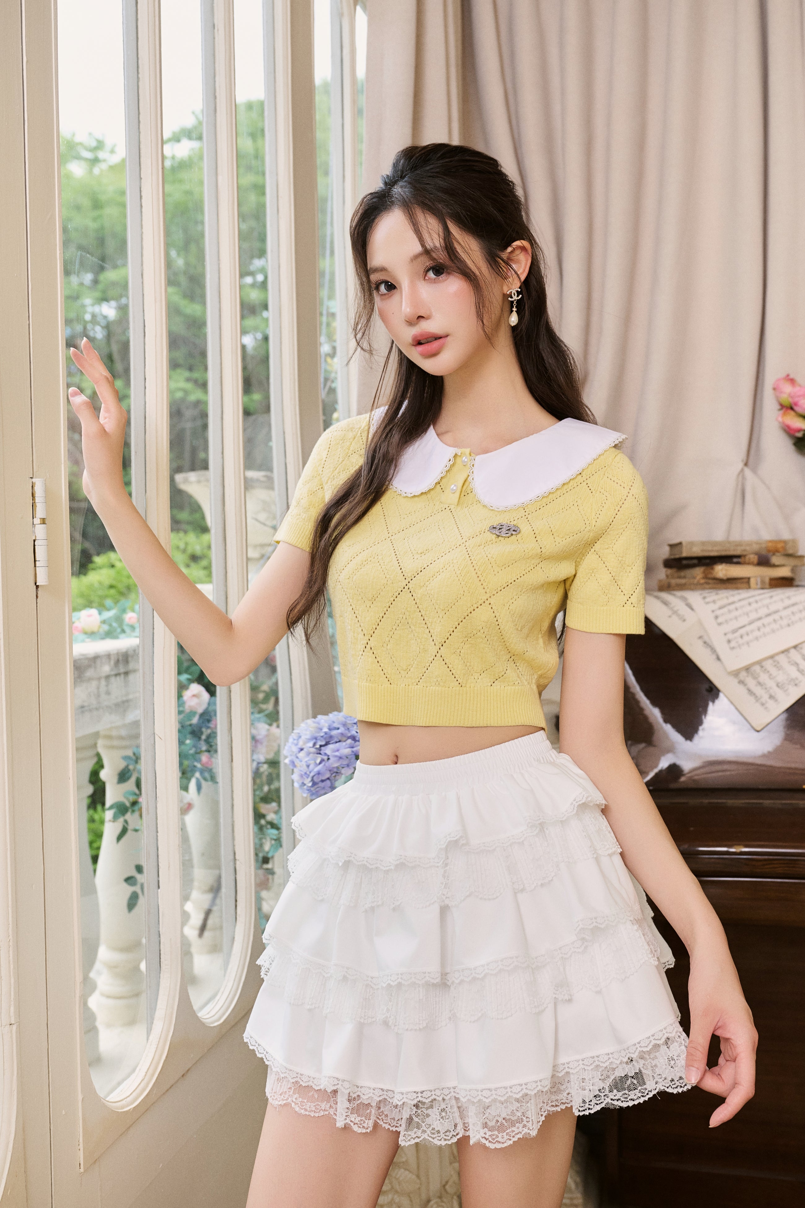 White Lace Puffy Bud Mini Skirt